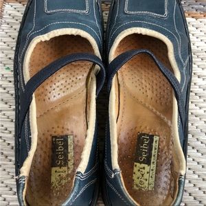 Josef seibel leather Mary Jane size 39 EU
